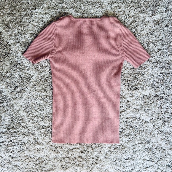 Women’s Pink Short Sleeve Slim Fit V Neck Ribbed Knit Basic Top-… - Picture 3 of 6